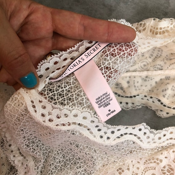 Victoria’s Secret high neck one piece - Picture 7 of 7